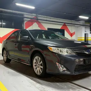 Toyota Camry, 2012