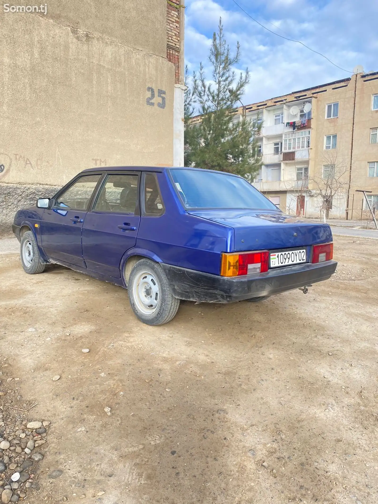 ВАЗ 21099, 2000-1