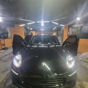 Porsche Cayenne, 2016