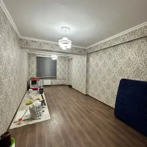 2-комн. квартира, 3 этаж, 64 м², Ул. Хусейнзода 12, Пайкар, Дом печати, Шохмансур