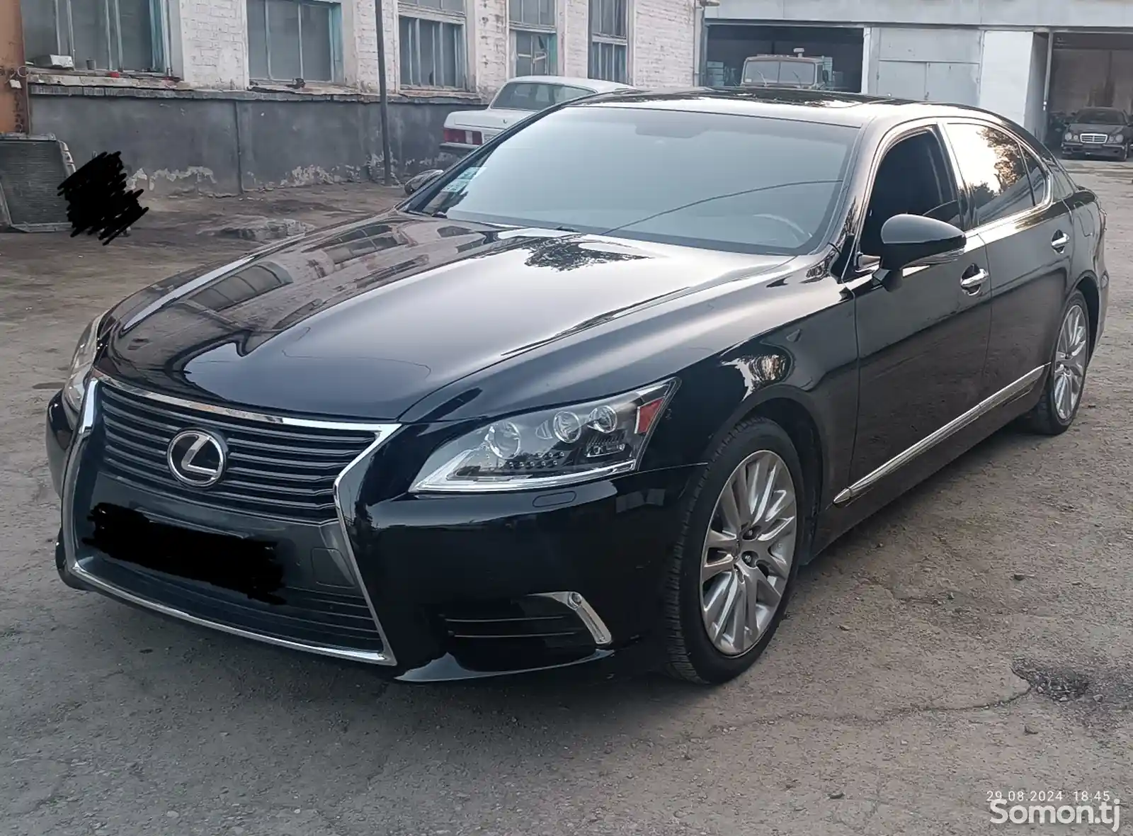 Lexus LS series, 2013-2