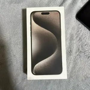 Apple iPhone 15 Pro Max, 256 gb, Natural Titanium