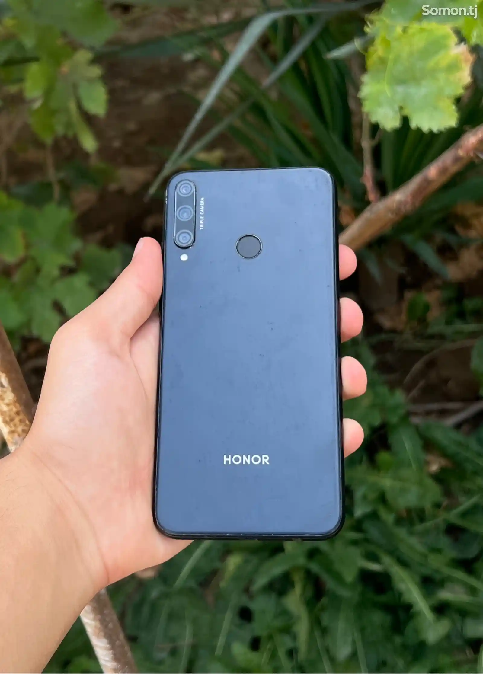 Телефон Honor, 64gb-1