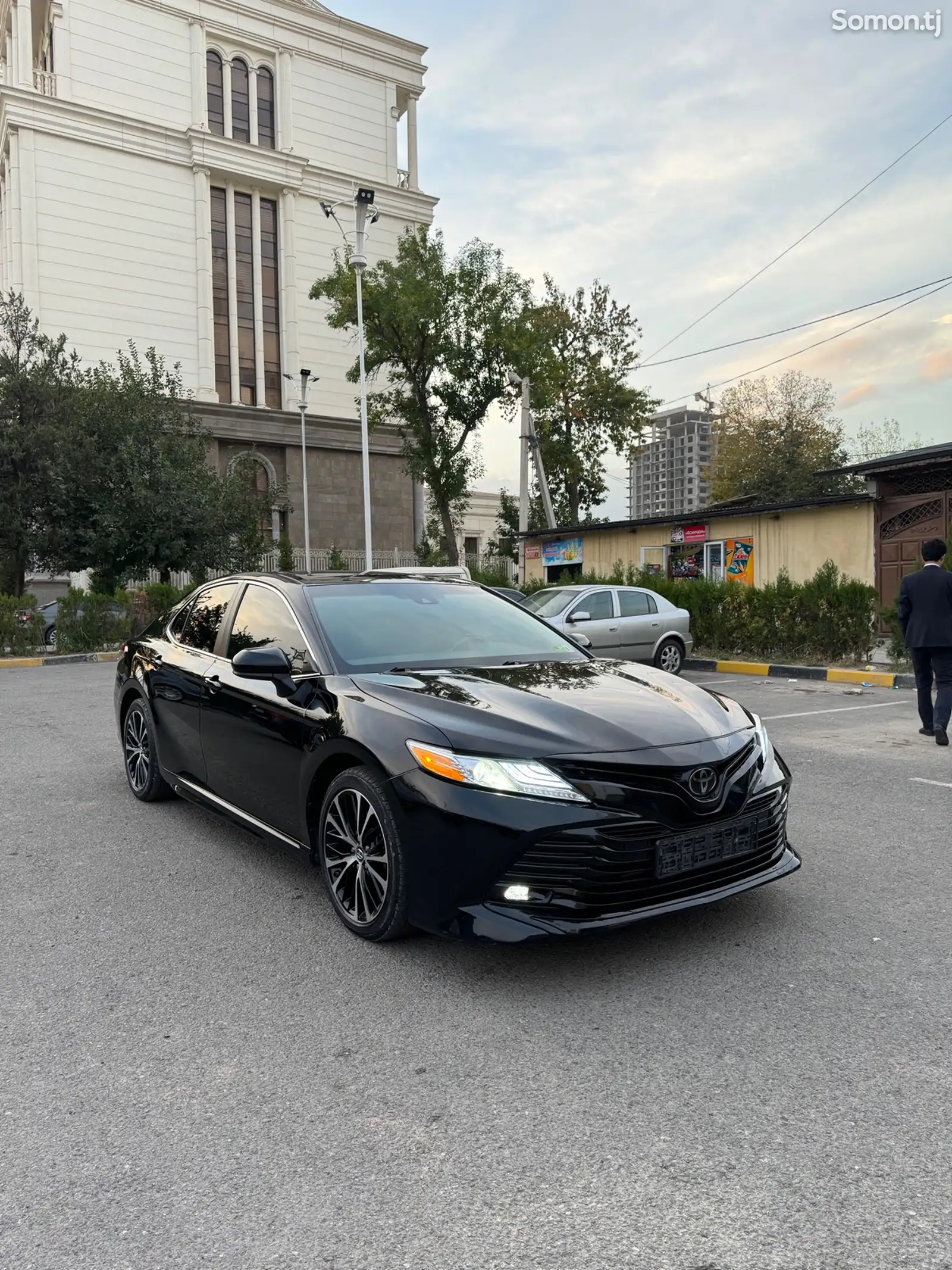 Toyota Camry, 2019-7