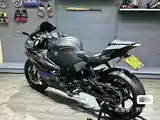 Мотоцикл Yamaha R1-6