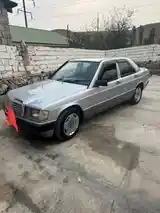 Mercedes-Benz W124, 1990-4