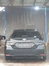 Toyota Camry, 2018-4