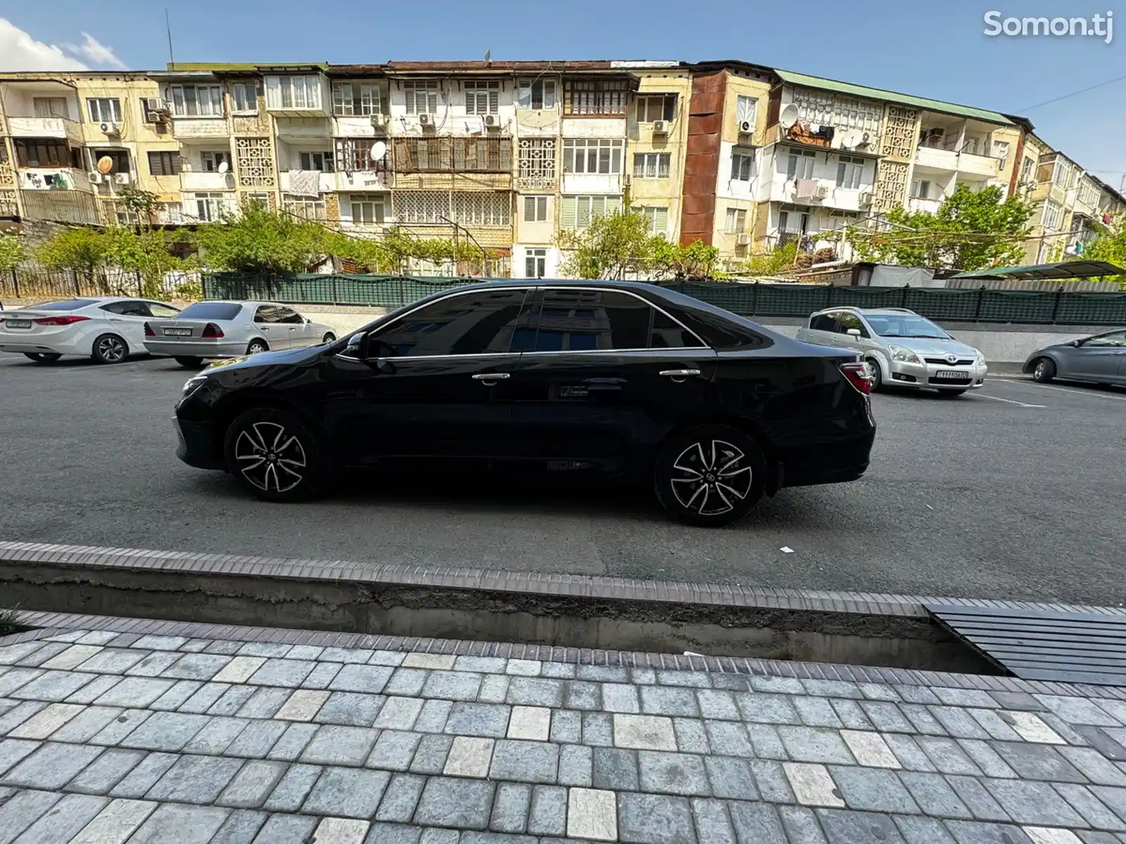 Toyota Camry, 2017-4