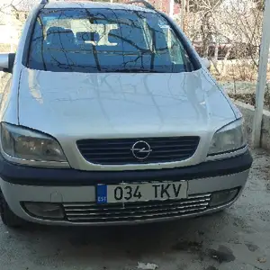 Opel Zafira, 1999