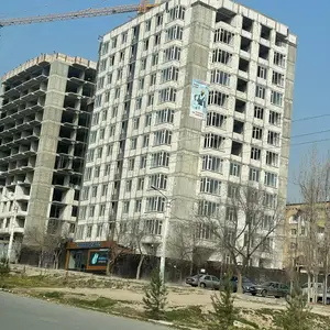 2-комн. квартира, 4 этаж, 68 м², 12мкр