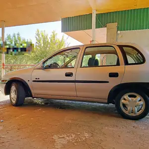 Opel Corsa, 1998