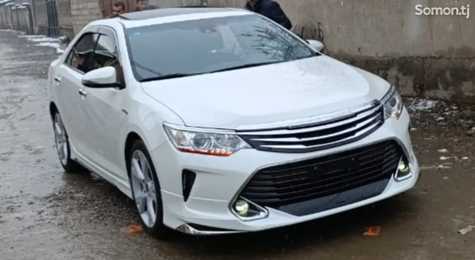 Toyota Camry, 2015-1