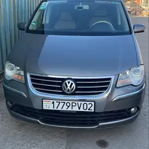 Volkswagen Touran, 2007