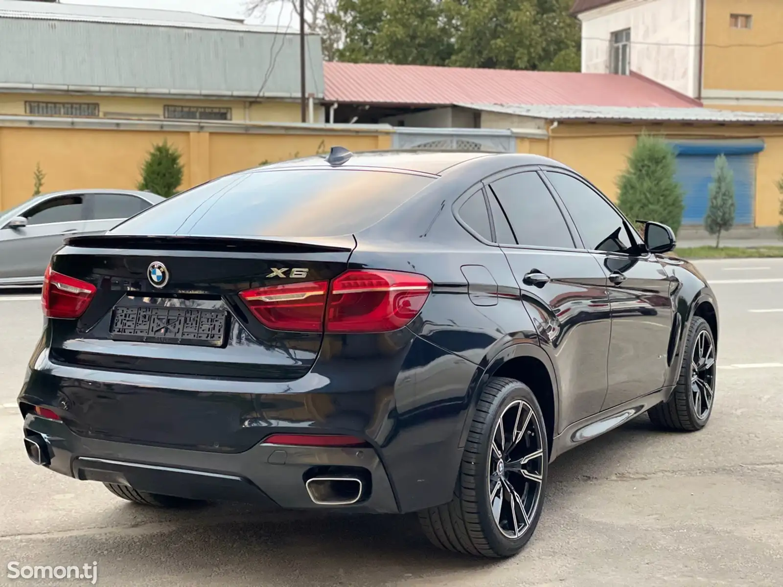 BMW X6, 2016-9