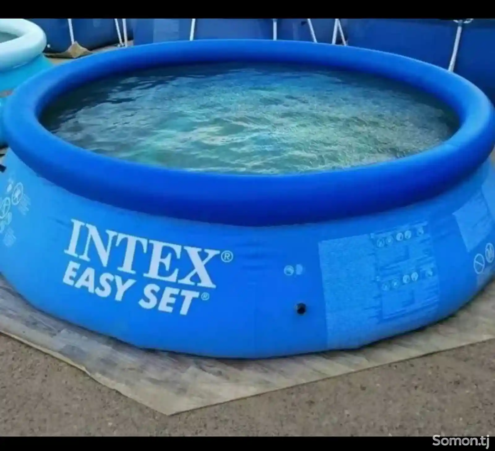 Бассейн Intex