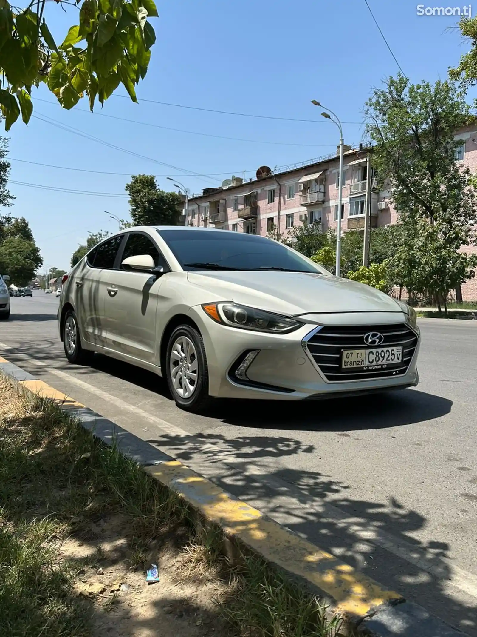 Hyundai Elantra, 2017-5