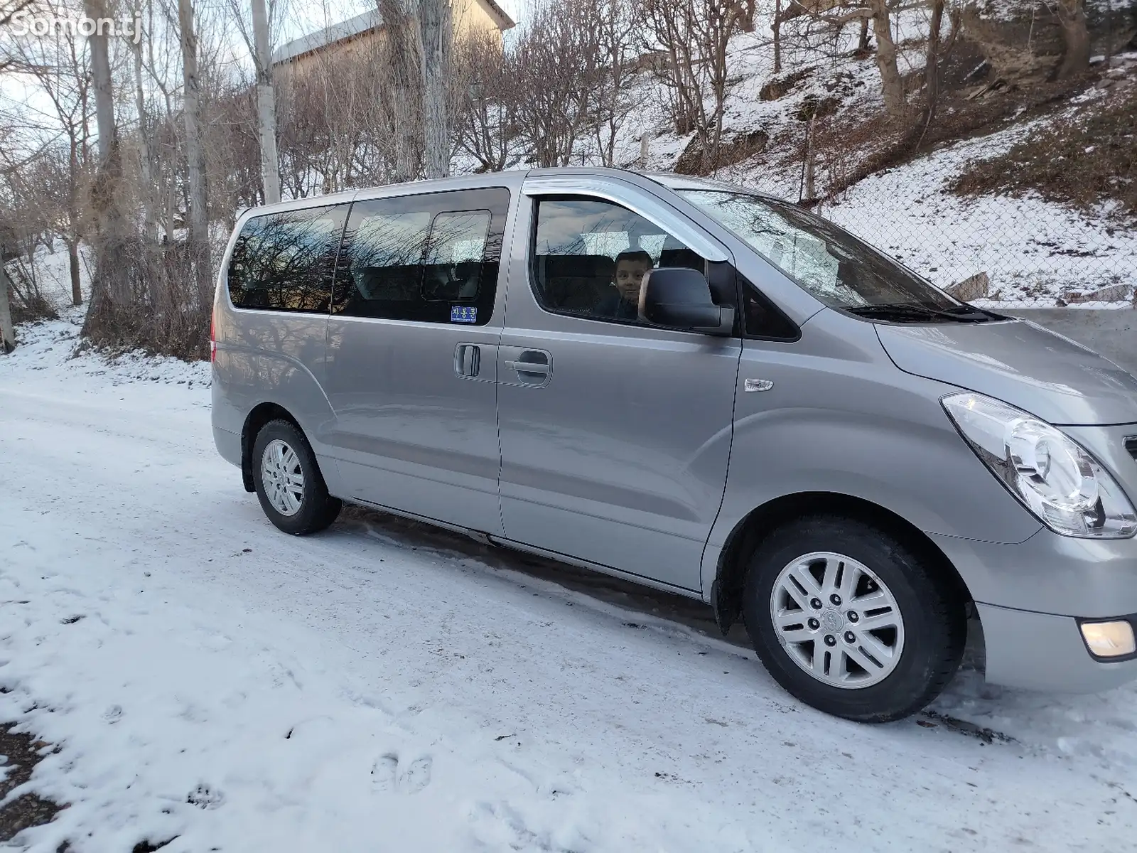 Микроавтобус Hyundai Grand Starex, 2015-1