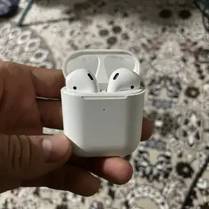 Беспроводные наушники Airpods 2