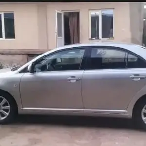 Toyota Avensis, 2006