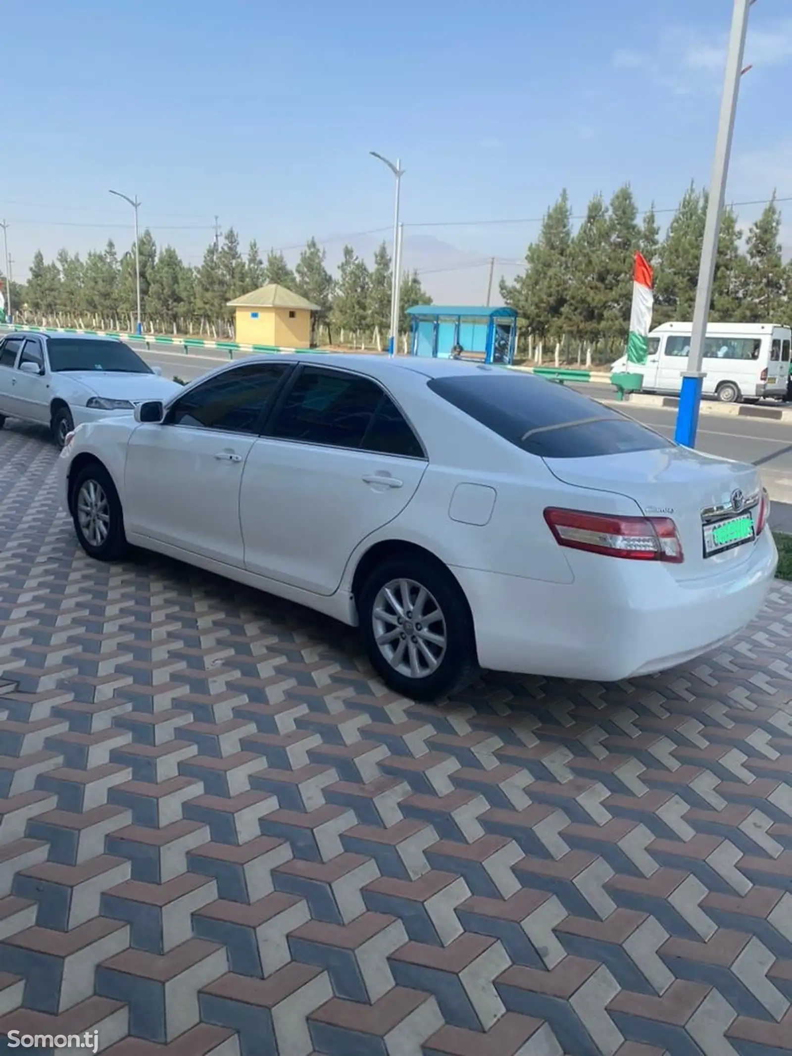 Toyota Camry, 2010-4