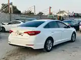 Hyundai Sonata, 2015-3