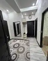 2-комн. квартира, 5 этаж, 80м², Дом печати-5