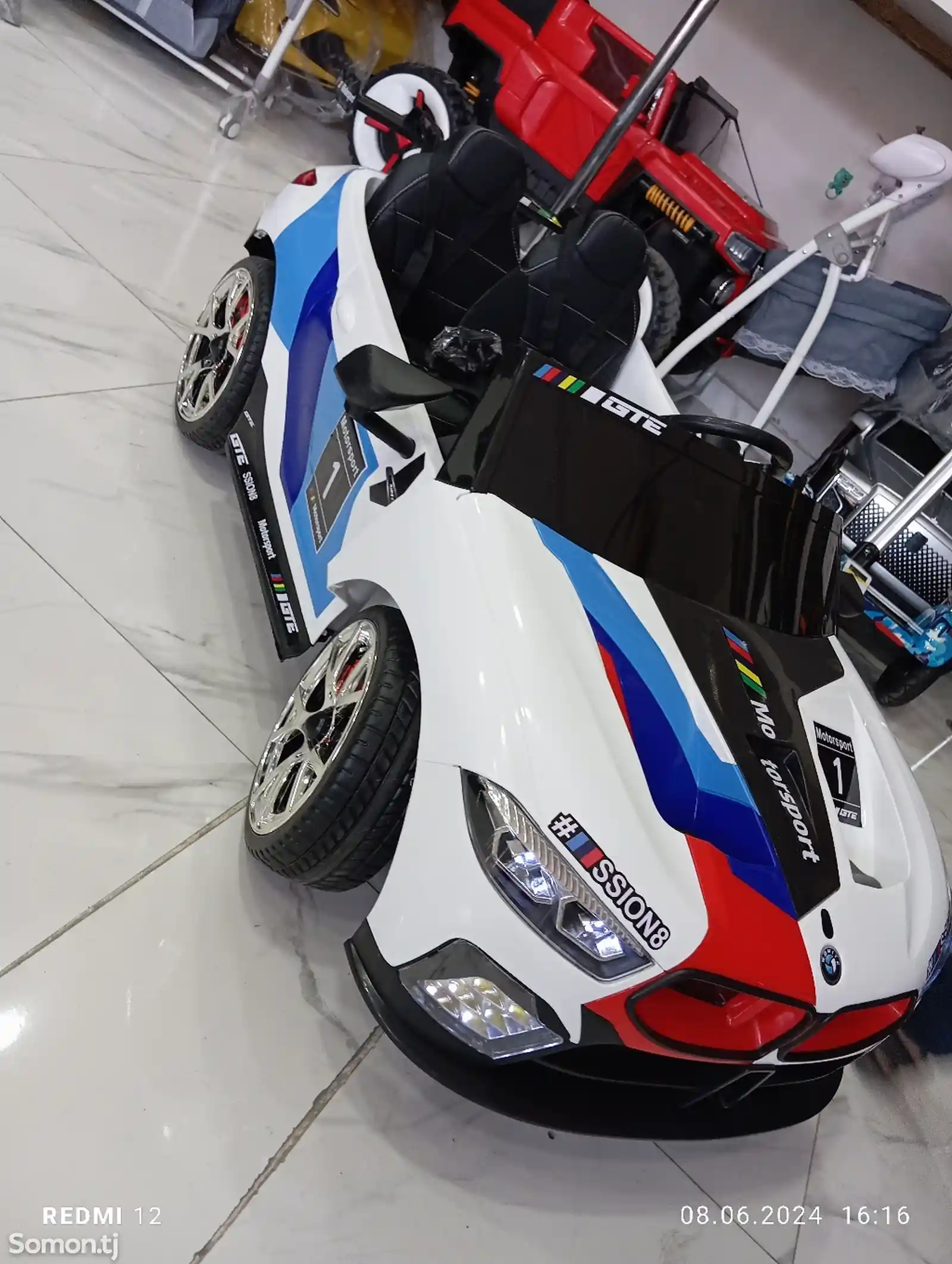 Машинка BMW Motosport ssion8-2