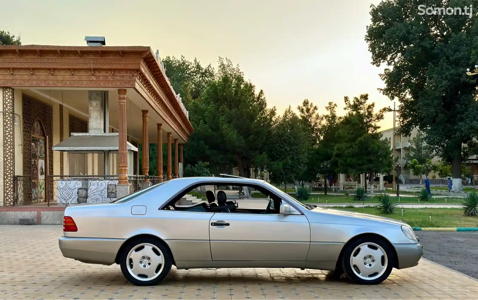 Mercedes-Benz S class, 1993-5