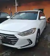 Hyundai Elantra, 2017-4