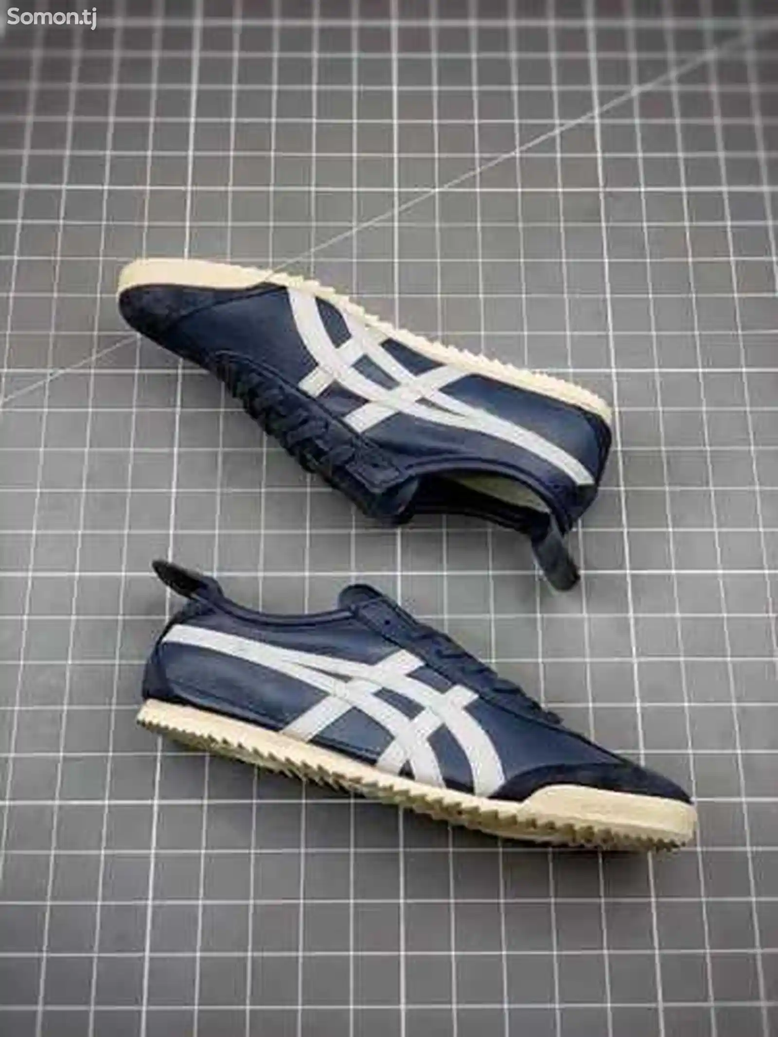 Кроссовки Asics Tigger-6