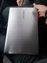 Игровой ноутбук Samsung-3