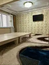 5-комн. квартира, 2 этаж, 100м², Профсоюз-6