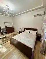 3-комн. квартира, 1 этаж, 80м², ул.М Турсунзода 8-8