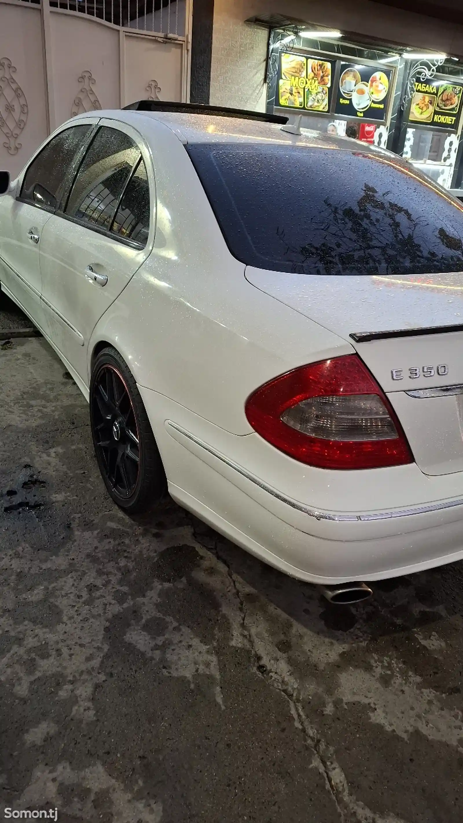 Mercedes-Benz E class, 2008-4