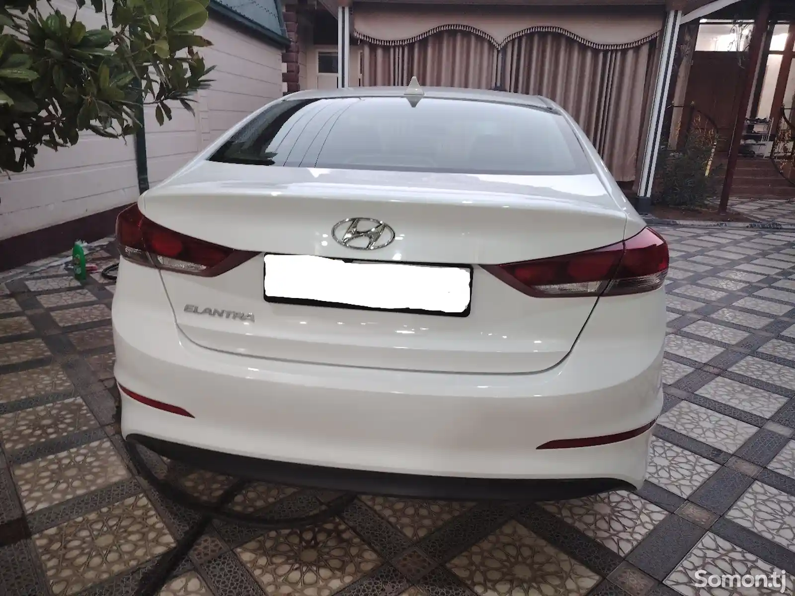 Hyundai Elantra, 2018-4