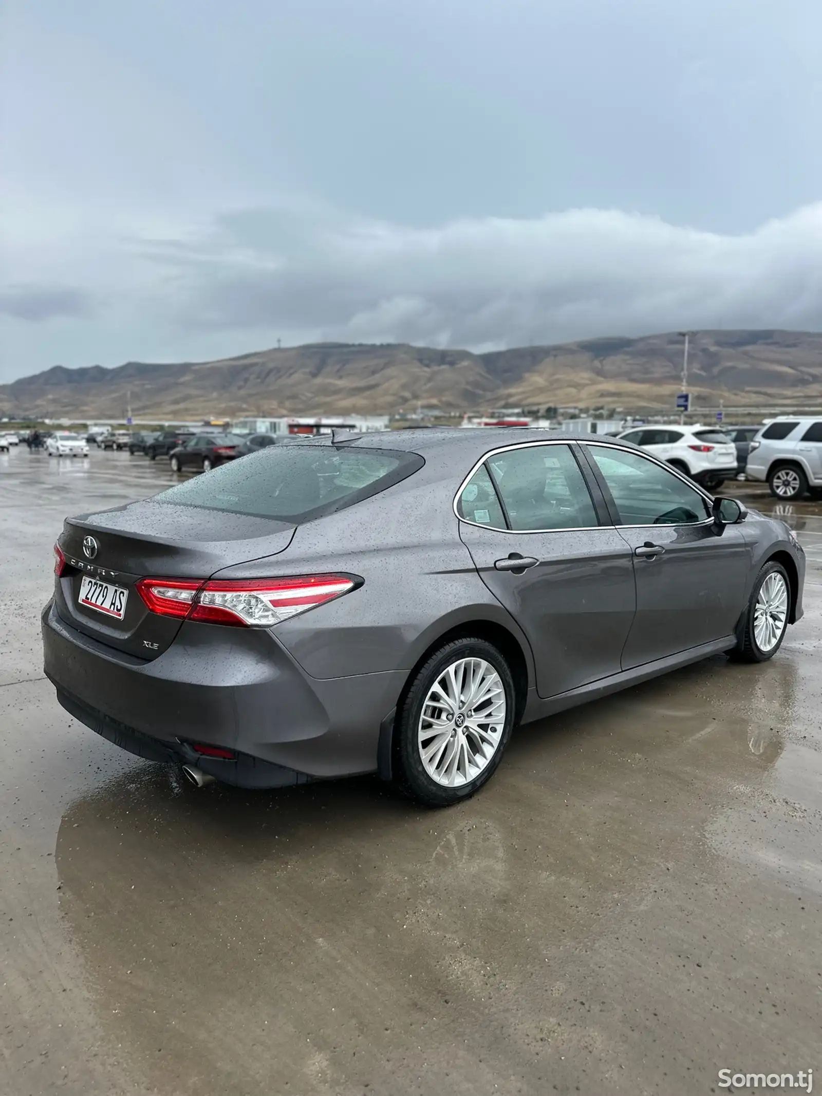 Toyota Camry, 2019-5