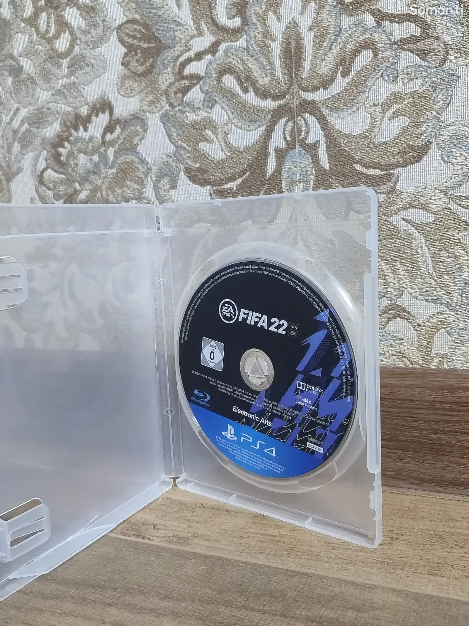 Диск fifa 22 для PS4-1