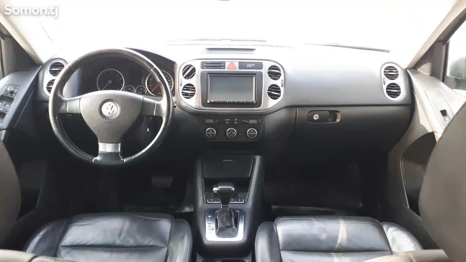 Volkswagen Tiguan, 2009-8