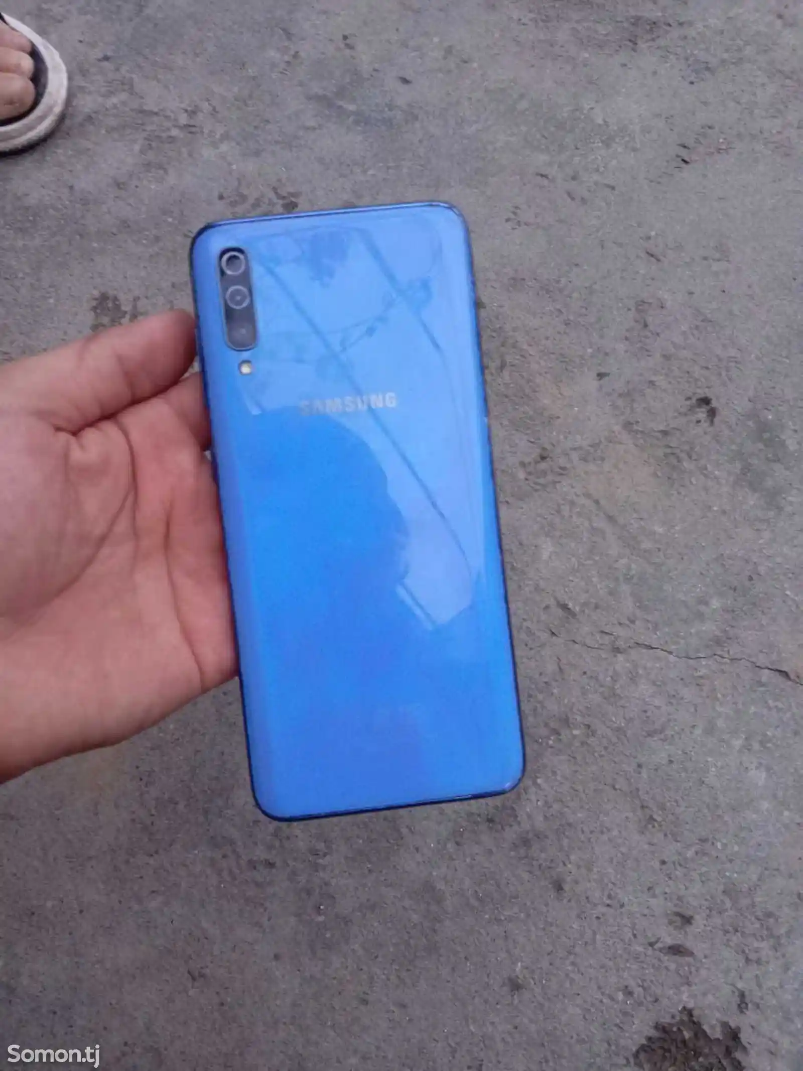 Samsung Galaxy А70-1