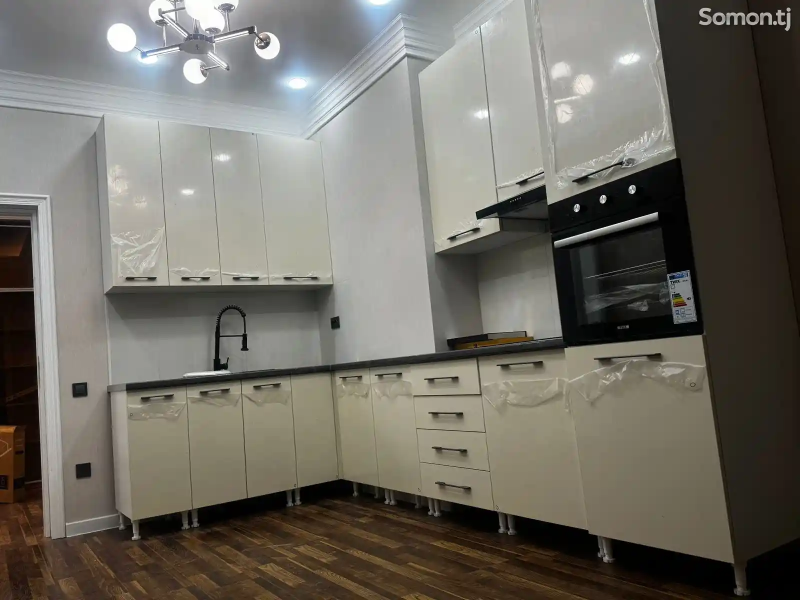 2-комн. квартира, 13 этаж, 76м², Шохмансур-5