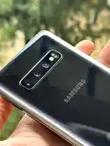 Samsung Galaxy S10 Plus-10