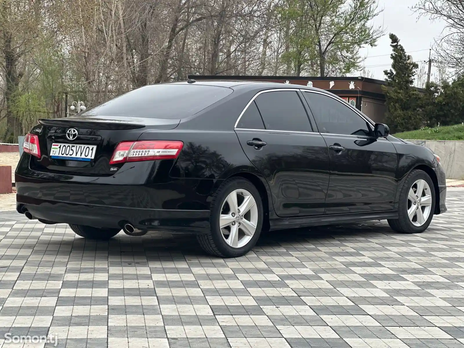 Toyota Camry, 2010-8