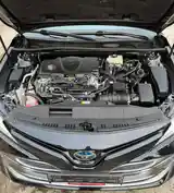 Toyota Camry, 2018-10