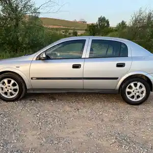 Opel Astra J, 2002