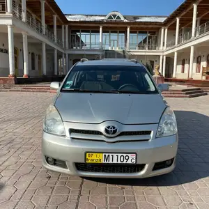 Toyota Corolla Verso, 2006