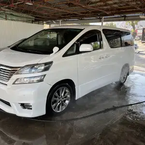 Toyota Vellfire, 2014