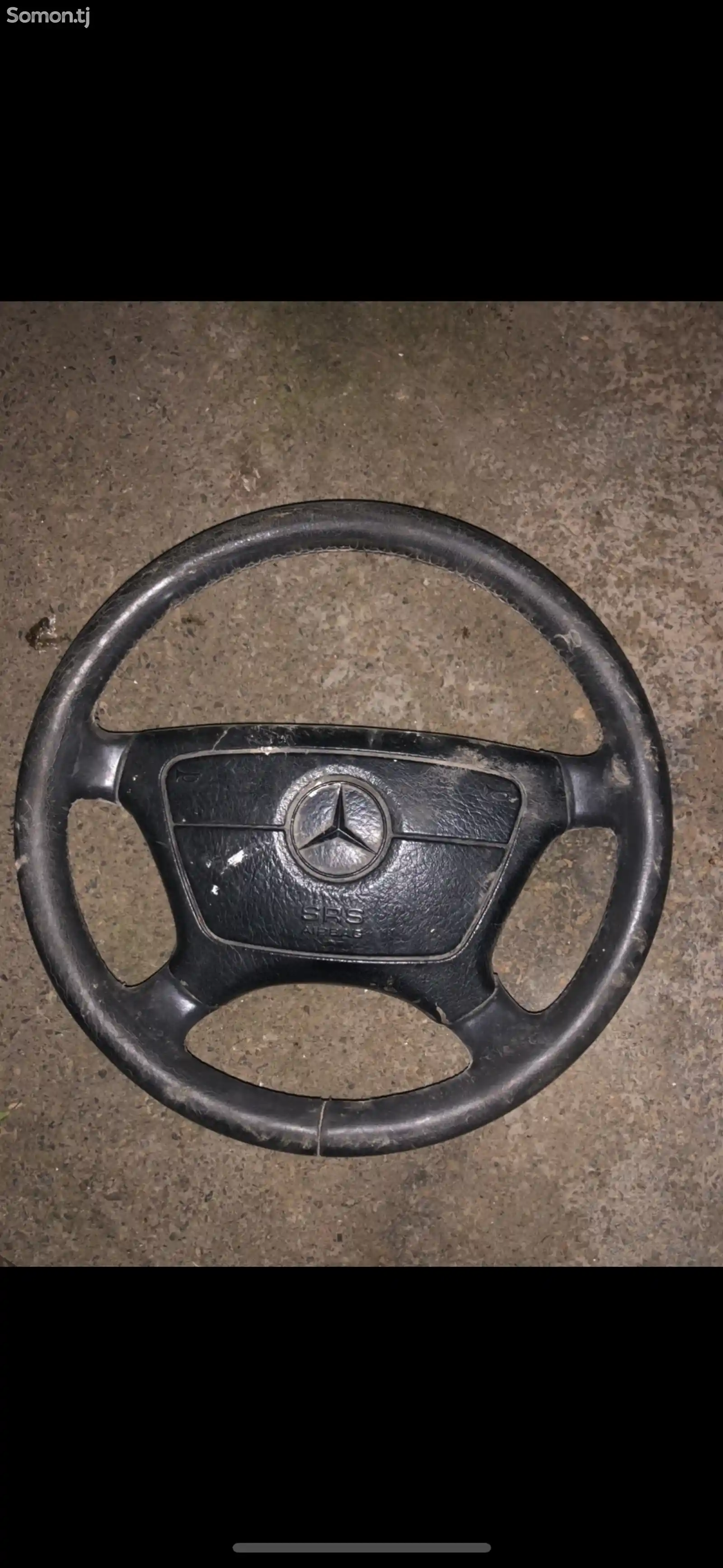 Руль на Mercedes-Benz-2