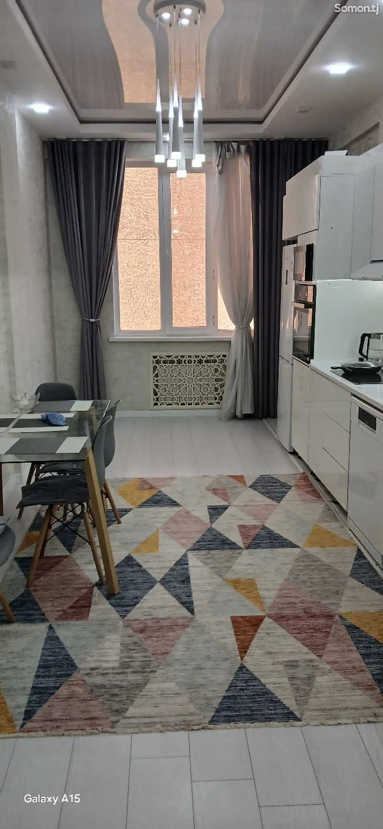 3-комн. квартира, 6 этаж, 131м², Сино Караболо-1