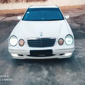 Mercedes-Benz E class, 2000