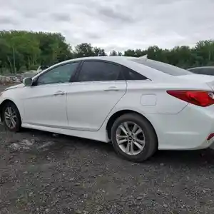 Hyundai Sonata, 2014